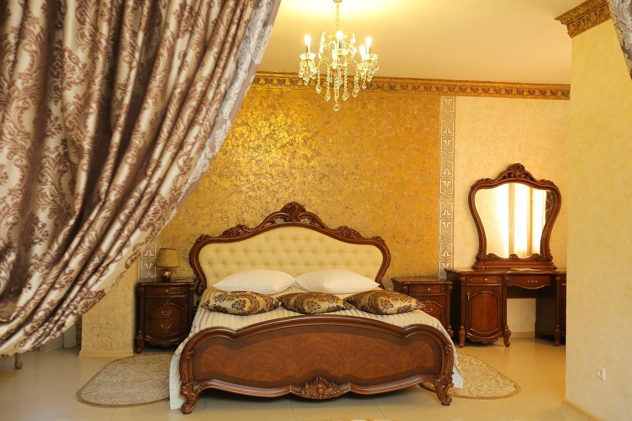 "Zolotoe Runo" Otel Odessa Dış mekan fotoğraf