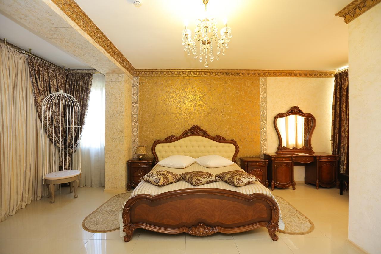 "Zolotoe Runo" Otel Odessa Dış mekan fotoğraf